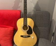 Acoustic guitar
