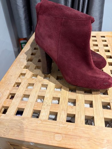 Ladies boots