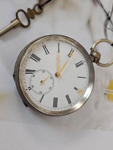 Early 1800s Antique Silver Swiss Made Pocket Watch Key watch