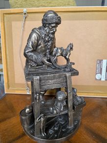 Genisis Ornament "Santa's Workbench"