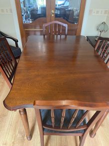4 Seater Mahogany Dining Table and 4 Chairs