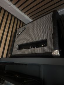 Fender brown face head clone