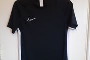 Nike t-shirt M
