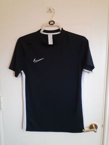 Nike t-shirt M