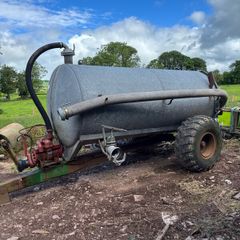 JR 1600 gallon vacuum tanker