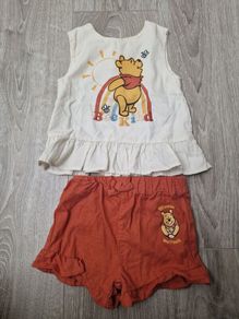 Baby girl winnie the pooh oufit 9-12m