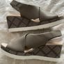 Olive Green Clarks Wedge Heeled Sandals - Size 39.5 - New Image 3