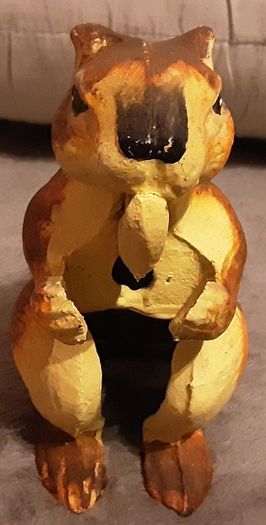 nice cast iron nut cracker
