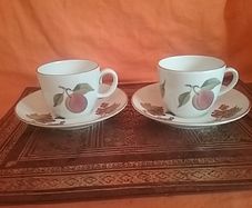 Royal Worcester Evesham coffee cups & saucers