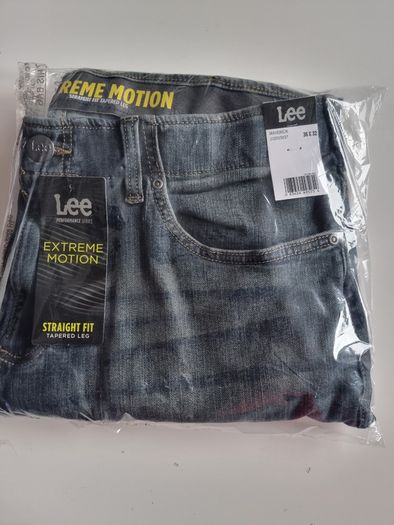 Lee Men's Jeans Performance Series Extreme Motion Straight Fit Tapered Leg 20150, Maverick, 36W / 32L, Size XL