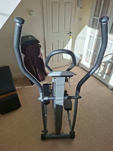 Exercise Bike electric, Body Sculpture E-Strider BE6720G
