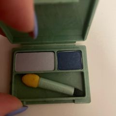 Clinique blue eyeshadow