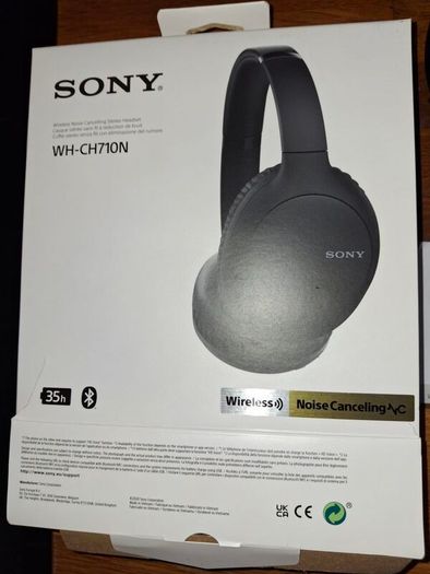 Noise Cancelling Headphones