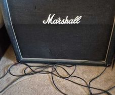 Marshall AVT 412  Cab Celestion Speakers