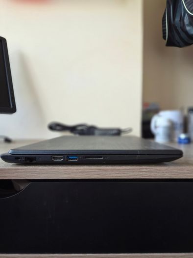 Acer Aspire 3