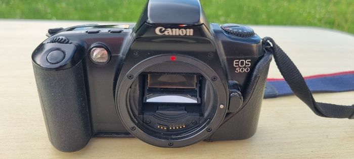Canon EOS 500 body