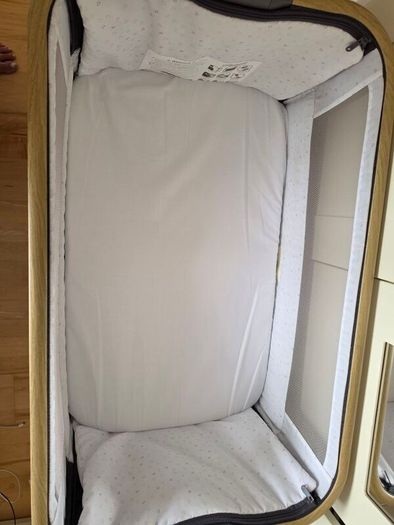 Tutti cozee lit co sleeper / cot