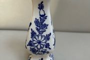 Hand painted Delft bluecolour mini vase