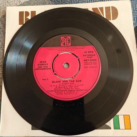 Sean Dunphy and the Hoedowners, Black and Tan gun PS 7" , Irish Showband