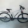 Bike (giant Roam) Image 4