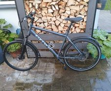 hybrid commuter bike