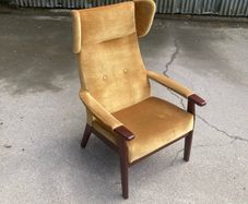 Parker Knoll PK1071 Wingback Armchair - Warehouse and Showroom Open Saturday 24th October 12 till 4pm Eircode R95T227
