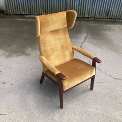 Parker Knoll PK1071 Wingback Armchair - Warehouse and Showroom Open Saturday 24th October 12 till 4pm Eircode R95T227