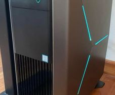 Case only Aurora R8 Alienware.
