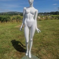 Female Mannequin