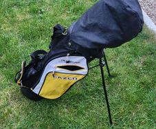 golf carry bag and stand