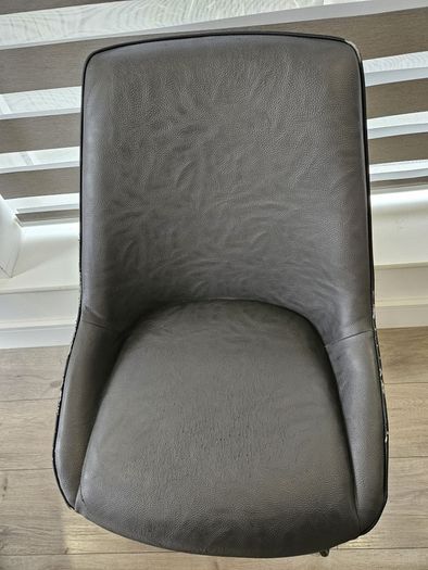Dining chair set