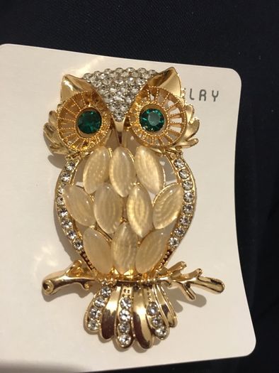 Brooch