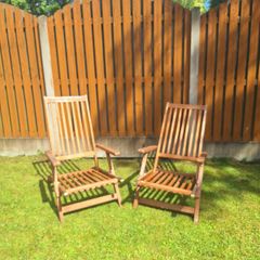 2 Deck Chairs