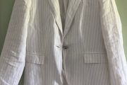 Gorgeous linen blazer