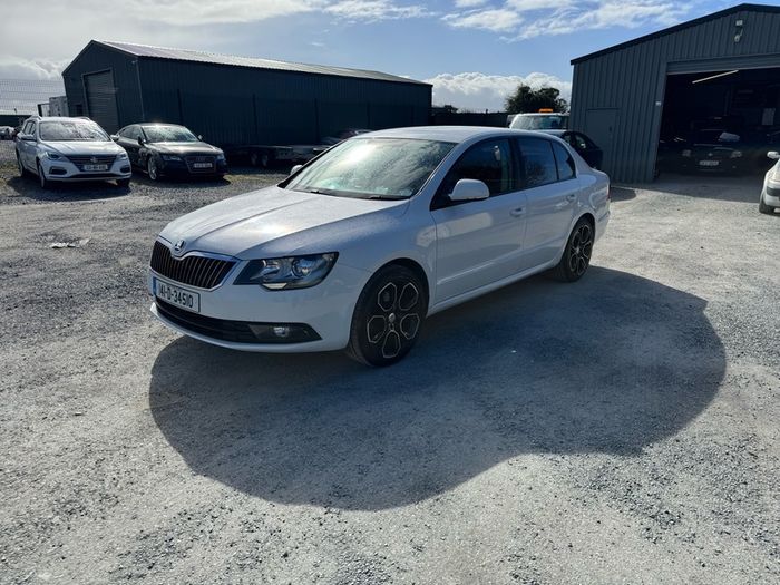 Skoda Superb 2.0TDi Automatic ..NEW NCT