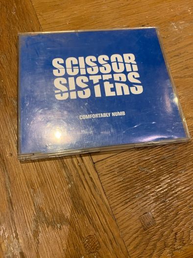 Scissor Sisters- Comfortably Numb