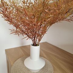 Decorative vase with artificial flower's