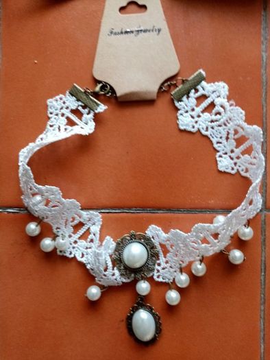 2 new fashion neck chokers.