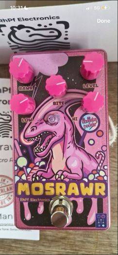 RhPf Electronics Mosrawr Fuzz Pedal
