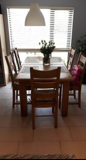 wooden dinning chair
