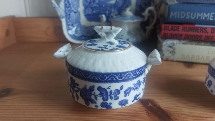 Exquisite Rare Beautifully Shaped and Patterned Blue & White Antique Milk Creamer and Matching Lidded Sugar Bowl by Edwin James Drew Bodley, in the Worchester Pattern Registered 1876, Circa 1875 - 1892