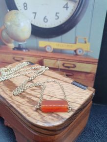 Carnelian Necklace 9ct Gold