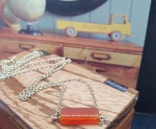 Carnelian Necklace 9ct Gold