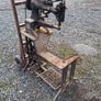 vintage Singer 29K Series industrial leather patcher sewing machine Image 6