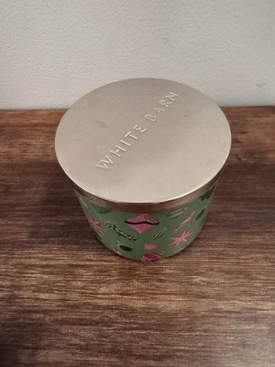 Bath & Body Works 3-Wick Candle "Holiday Dill-Light"