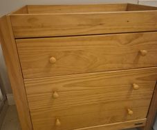 Mamas and papas changing table