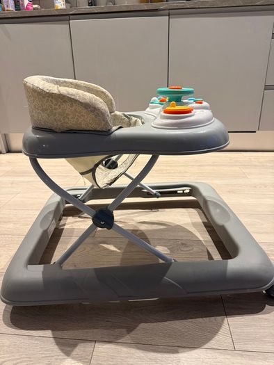 Baby walker