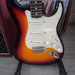 Fender Made in Japan Traditional 60s Stratocaster