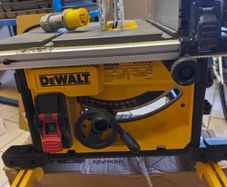 DeWalt table saw