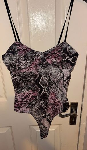 Boohoo bodysuit size 12
